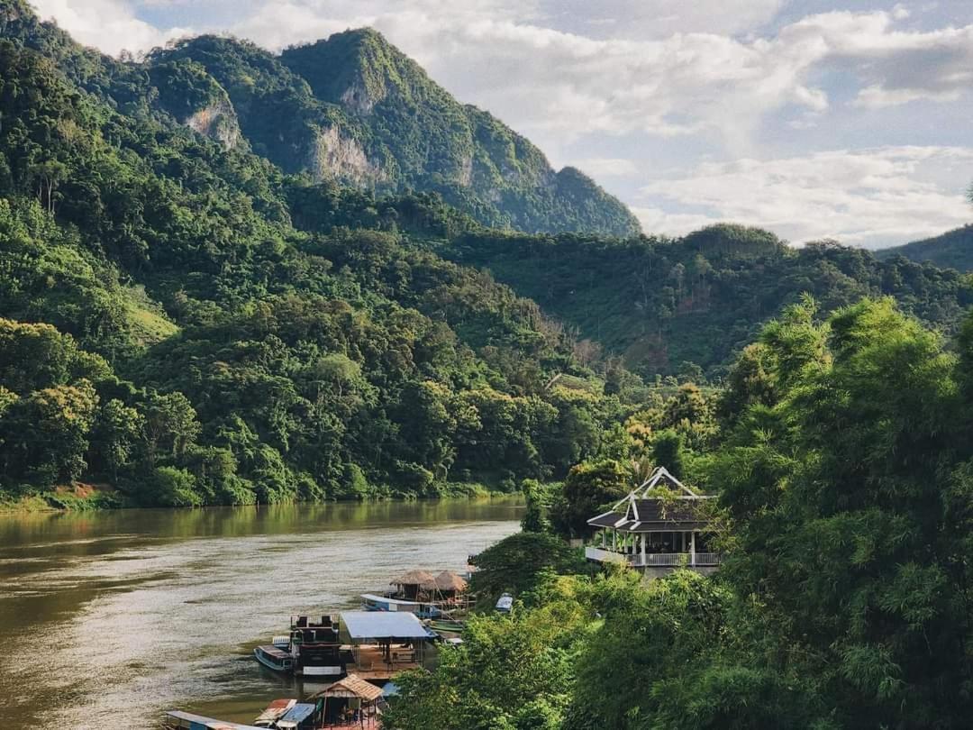 Arthith Guesthouse Nongkhiaw Екстериор снимка