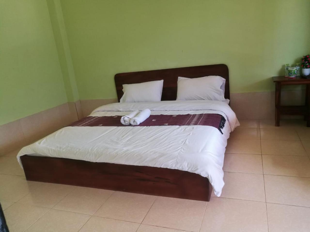 Arthith Guesthouse Nongkhiaw Екстериор снимка