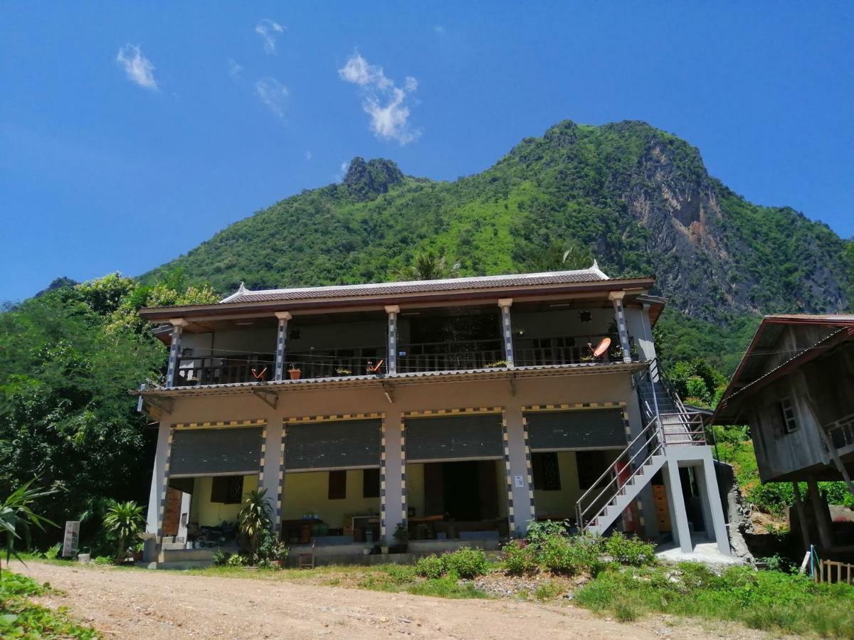 Arthith Guesthouse Nongkhiaw Екстериор снимка